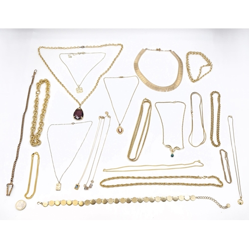 51 - A  very good collection of quality gold toned costume jewellery. Total weight of items - 345 grams. ... 