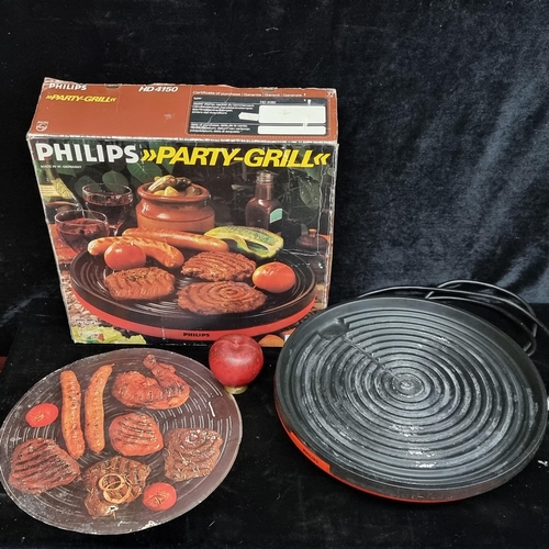 245 - A vintage Philips party grill, ideal for barbequing at home.