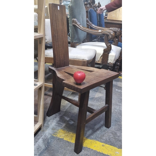 354 - Star Lot : A very good example of an Antique Elm Sligo chair. Lovely line and in super condition. On... 