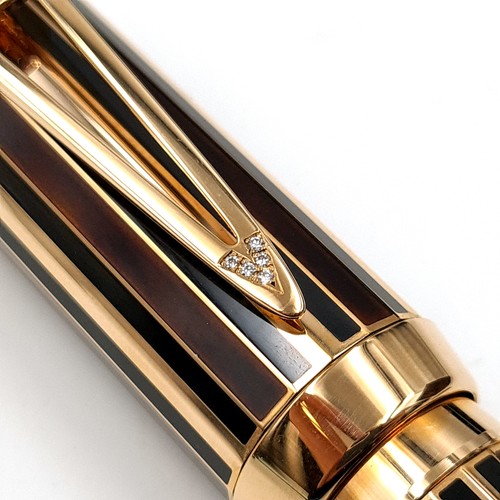 1 - Super Star Lot:
A stunning Mont Blanc 18ct rose gold Sir Winston Churchill Limited Edition fountain ... 