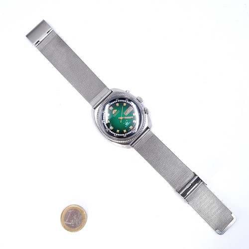 19 - Star lot : 
A rare orient 3 star 21 jewels green S 469135A-4B CA In good working order, Very funky l... 