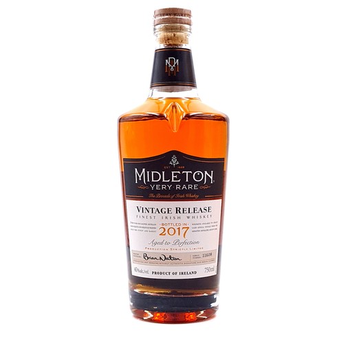 23 - Super Star Lot :
A rare and important Middleton, Very rare Vintage release 2017.  Celebrating 40 yea... 