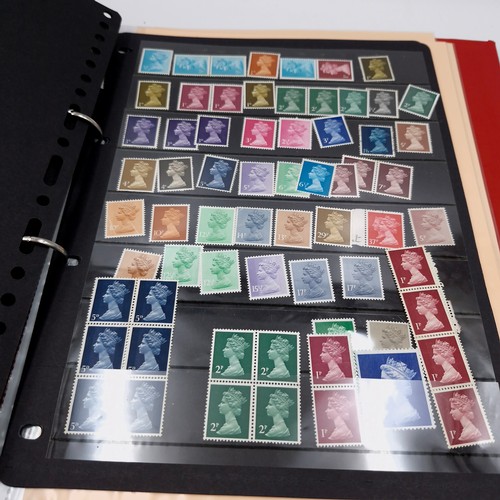 597 - A collection of mainly mint Great British stamps commemorative's from 60's - 70's. Approx. 300 mint ... 