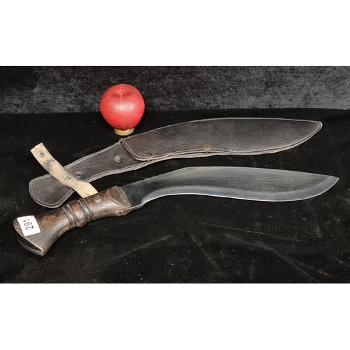 291 - A heavy vintage Indian Gurkha Kukri knife with leather sheath. Very well made and heavy but think it... 