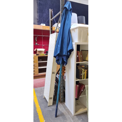 351 - A heavy duty 2.7MT aluminum navy parasol, comes with original box. In good order. You will be lookin... 