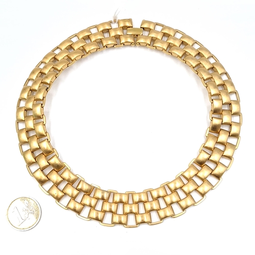 663 - A 'Monet' Collarette necklace. Diameter - 10 cms. Weight - 112 grams.