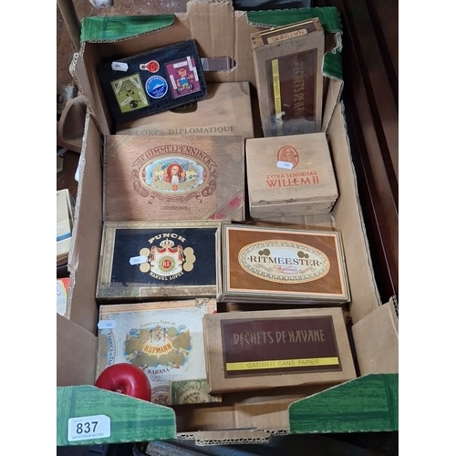 837 - A mixed lot of vintage cigar boxes. Includes Schimmelpenninck, Ritmeester, and Punch.