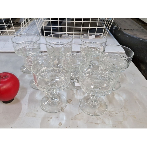 859 - A set of 8 French crystal dessert coupes with elegant etched detailing, marked 