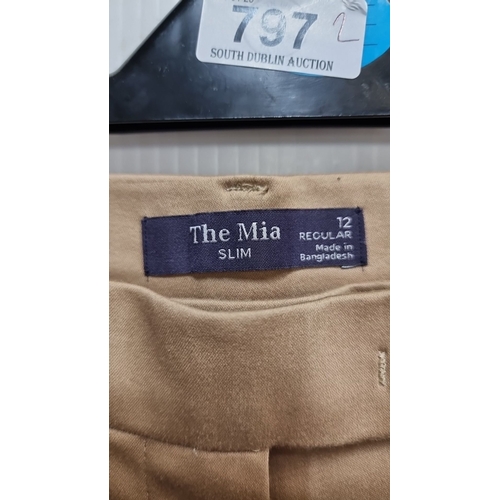 973 - A nice pair of ladies trousers, one in a camel colour Mia slim and another in black and white, size ... 