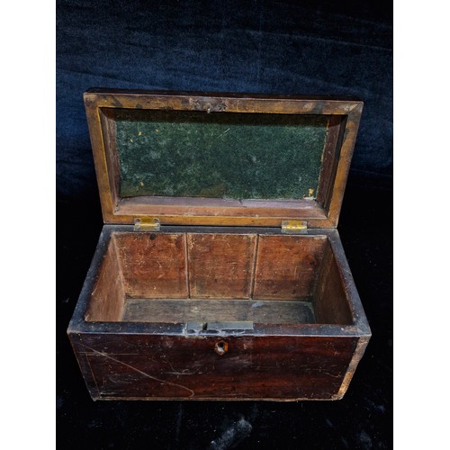 150 - A beautiful Victorian tea caddy boasting string inlay detail and metal handle. Requires some attenti... 