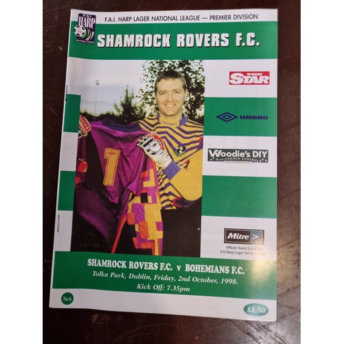 471 - A collection of football memorabilia including issues of 'Hoops Scene', Shamrock Rovers 2008 calenda... 