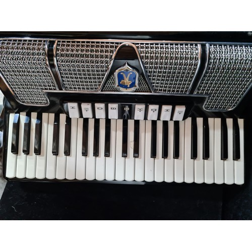 734 - Super Star Lot: A fabulous Paolo Soprani Synphonic V model 455 Musette 4/5 reed piano accordion. Wit... 