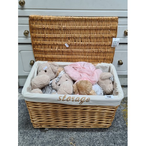 790 - A charming wicker storage basket containing six adorable soft teddy bears. ll clean and in very good... 