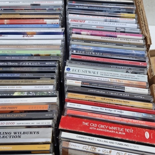 942 - Large mixed lot of CDs and vintage 78 RPM records, including classic rock, folk, and blues artists.