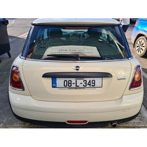 631 - SUPER STAR LOT:- MINI ONE ,1.4l Petrol in off white with dark cloth interior. ONLY 2 x previous owne... 