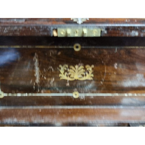 278 - Star lot :A stunning Victorian tea caddy boasting exquisite mother of pearl detail throughout. Comes... 