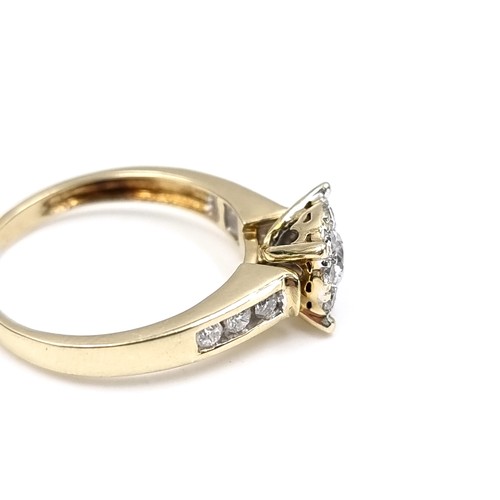 1105 - Super Star lot : A stunning 14ct yellow gold diamond ring. The centre diamond is approx 0.6cts and i... 