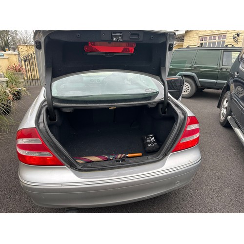 695 - SUPER STAR LOT -
2005 Mercedes Benz CLK 200 Kompressor, 1.8 Petrol, Automatic, 05D17414
2 x keys and... 