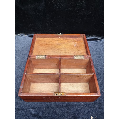 338 - An antique Edwardian mahogany wooden tea caddy box.