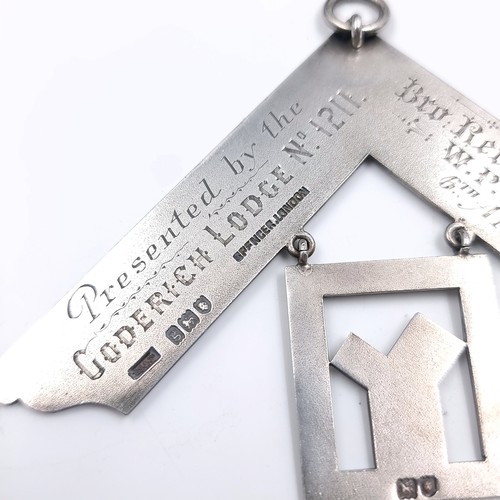 525 - An antique large sterling silver masonic lodge pendant hallmarked London - inscription to reverse da... 