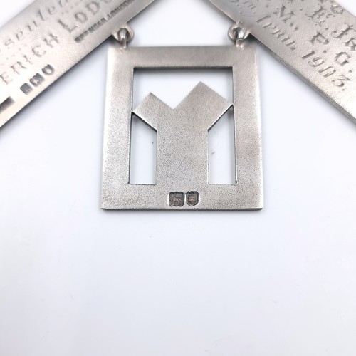 525 - An antique large sterling silver masonic lodge pendant hallmarked London - inscription to reverse da... 