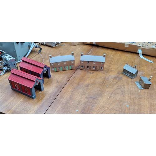 907 - Star Lot : A huge vintage model railway Engines, Carriages, tracks and accessories, including buildi... 