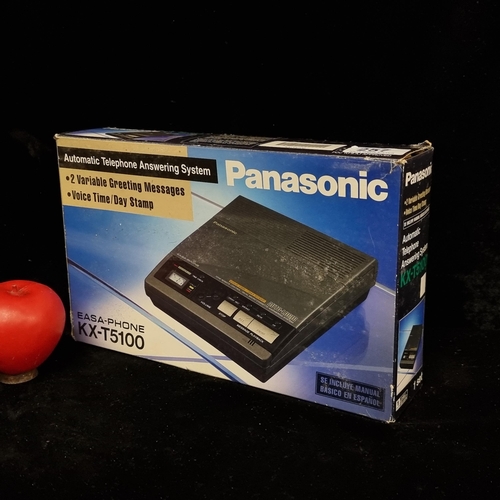 257 - A Panasonic Easa-Phone KX-T5100 telephone answering machine in original box.