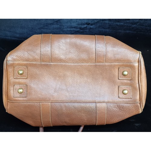 134 - Star Lot: A stunning Mulberry Bayswater tan leather bag, the Bayswater is considered a Mulberry bag ... 