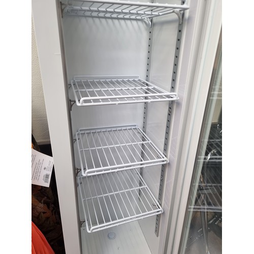 393 - Star Lot: A CombiSteel slimline commercial drinks fridge. Ideal for Cafe or home drinks fridge. With... 