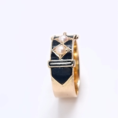 32 - Star Lot: A most attractive antique onyx and pearl set ring set in 18 carat gold stamped to band. De... 