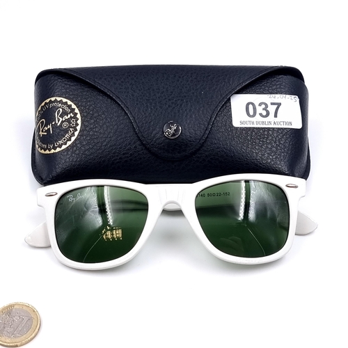 Lot 37        
