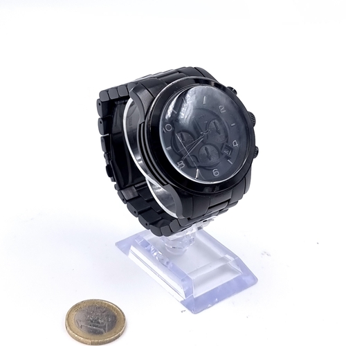510 - A gents Michael Kors designer MK8157 Runway chronograph wrist watch with original bracelet.