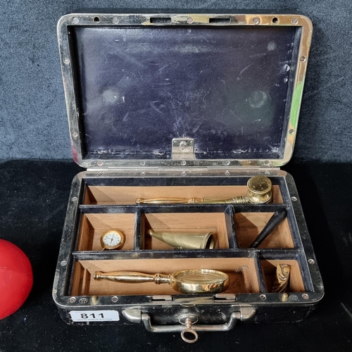811 - An interesting  vintage stationery carrying case holding various brass items including a magnifying ... 