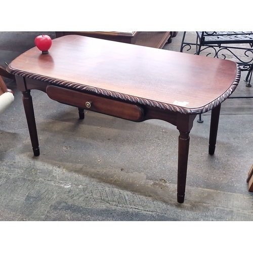 Lot 977       