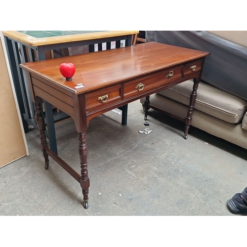 Lot 984       