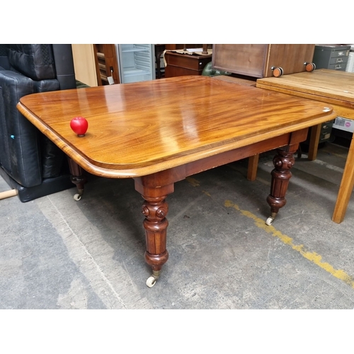 Lot 987       