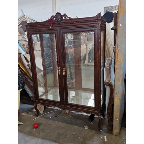 Lot 995       