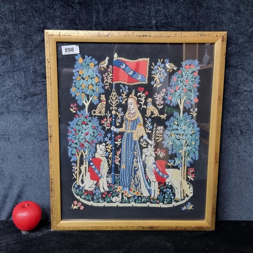 Lot 898       