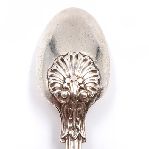 514 - Star Lot: A good set of five antique Victorian sterling silver spoons featuring shell patterns. Hall... 