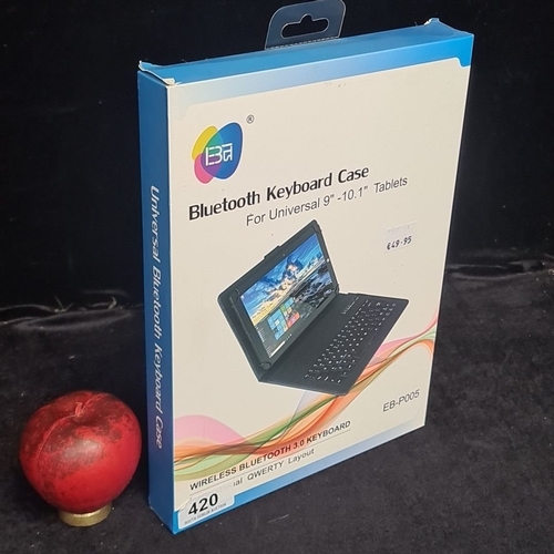 126 - Boxed Bluetooth Keyboard Case, model EB-P005, wireless, QWERTY layout. Suitable for 9