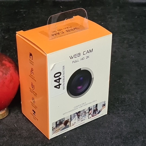 130 - Boxed Full HD 2K Web Cam, compatible with Windows 10/8/7 and Mac OS X. RRP €69.95
PREVIOUSLY IN AUCT... 
