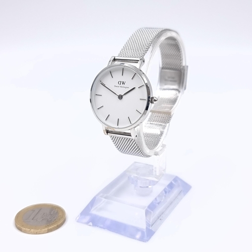 159 - A mid sized Daniel Wellington designer wrist watch with baton dial set with associated mesh bracelet... 