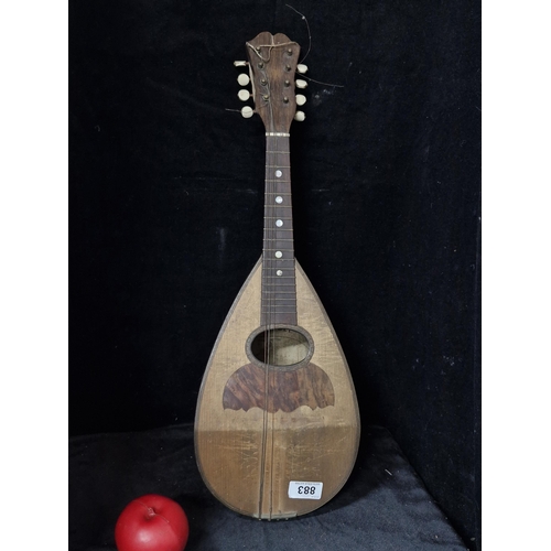 883 - A wonderful antique c1890 Italian Domenico Zanoni bowlback mandolin. Boasting beautiful mother of pe... 