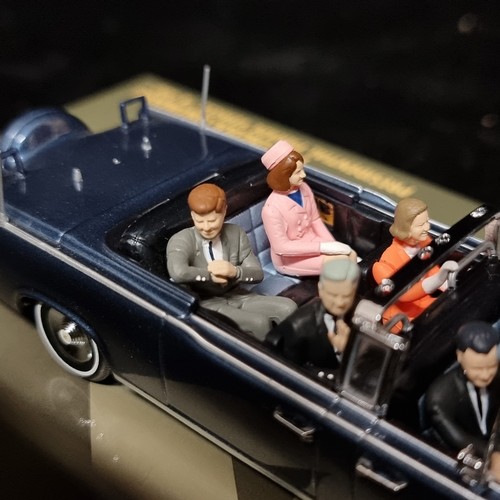 ミニカー MINICHAMPS THE KENNEDY CAR Star Lot : Minichamps Model 