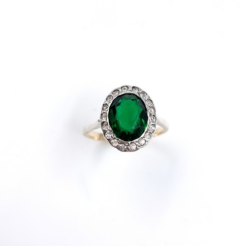 8 - A lovely Gold and Silver gemstone ring. Size - M, weight - 3 grams.