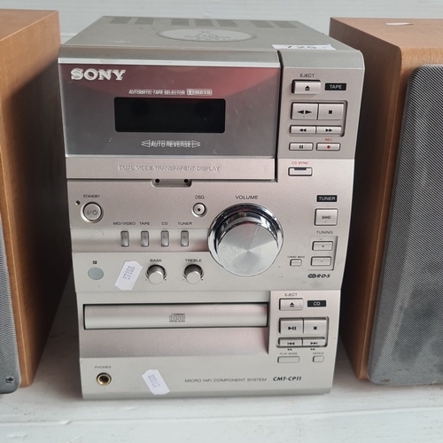 Sony CMT-CP11 micro hi-fi component system with auto-reverse