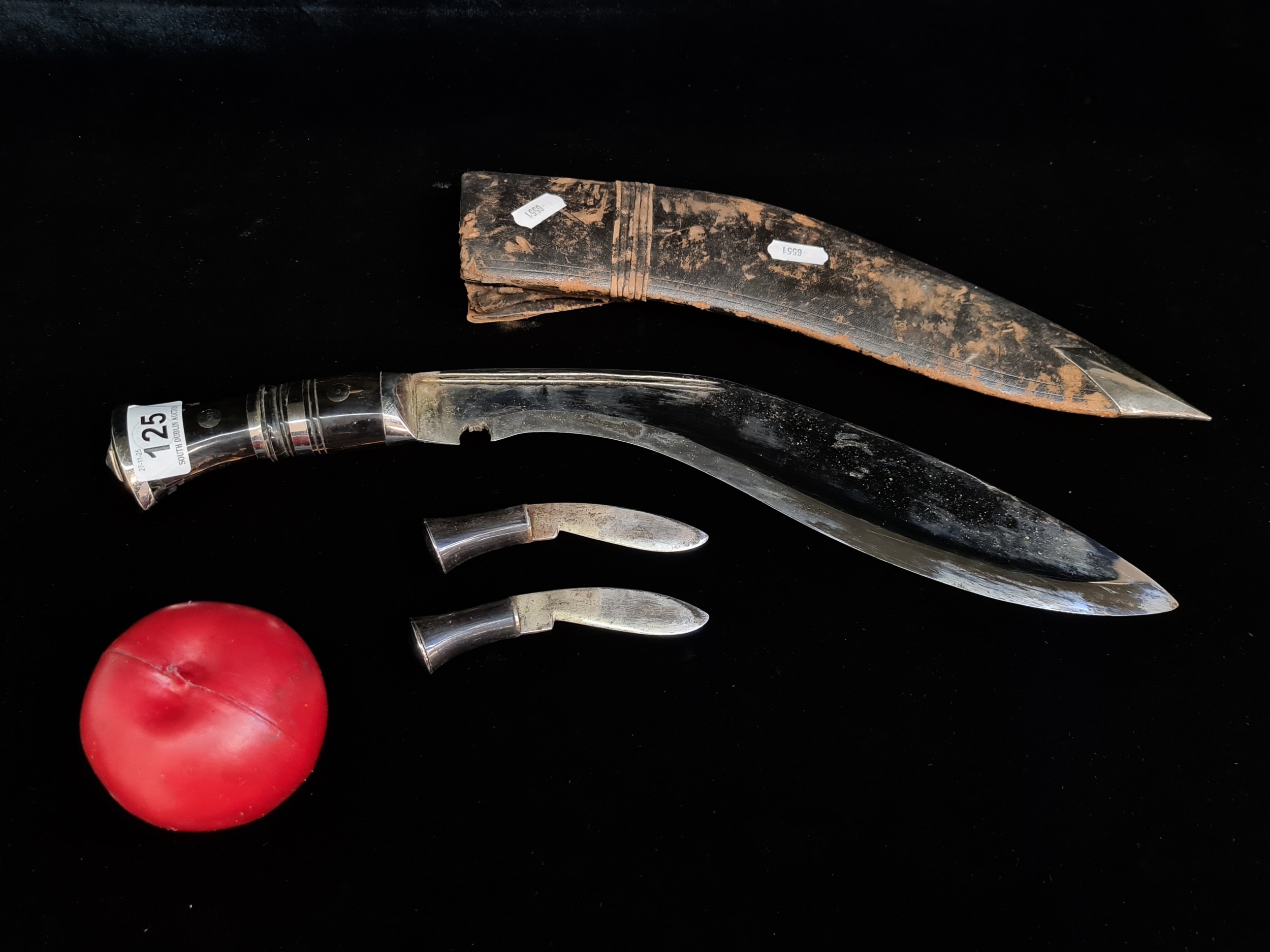 A vintage Gurkha Kukri knife complete with Karda and Chakmak ...