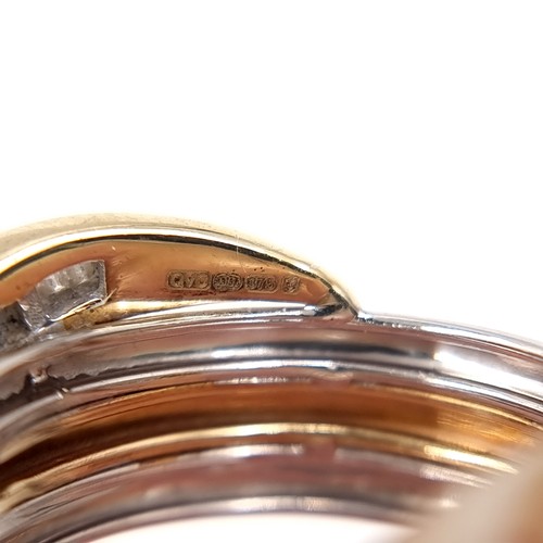 1 - Star Lot: A beautiful Diamond gemstone ring set in nine carat gold. Size - M, Weight - 2.88 grams. P... 