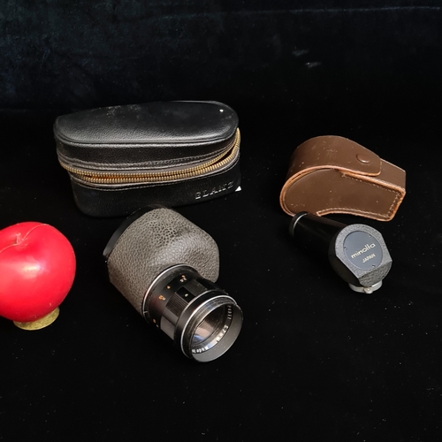176 - Two vintage camera accessories including a Glanz Micro T-M Mark II Monocular 7 x 40 9.5 degrees. Als... 