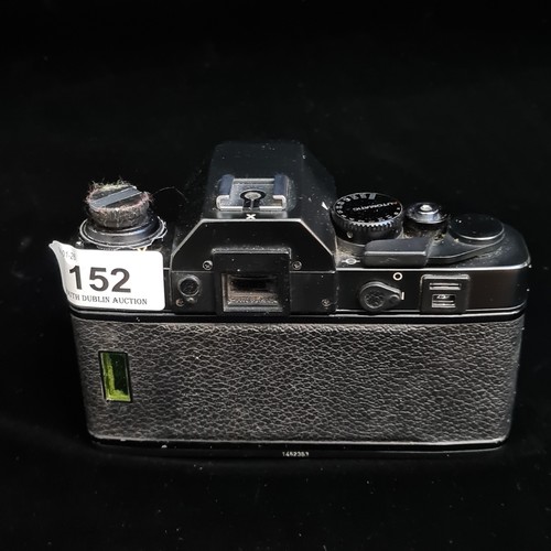 152 - Star lot : A 'Leitz Leica R3 Elektronic 35mm SLR' film camera. Fitted with a 'SUMMICRON R 1:2/50' le... 